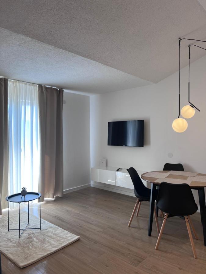 Apartment Nadalina Rogoznica  Buitenkant foto