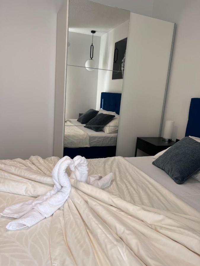 Apartment Nadalina Rogoznica  Buitenkant foto